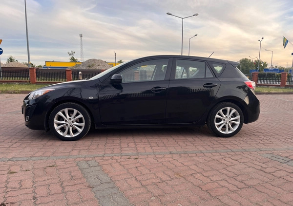 Mazda 3 cena 19999 przebieg: 244000, rok produkcji 2011 z Ostrołęka małe 106